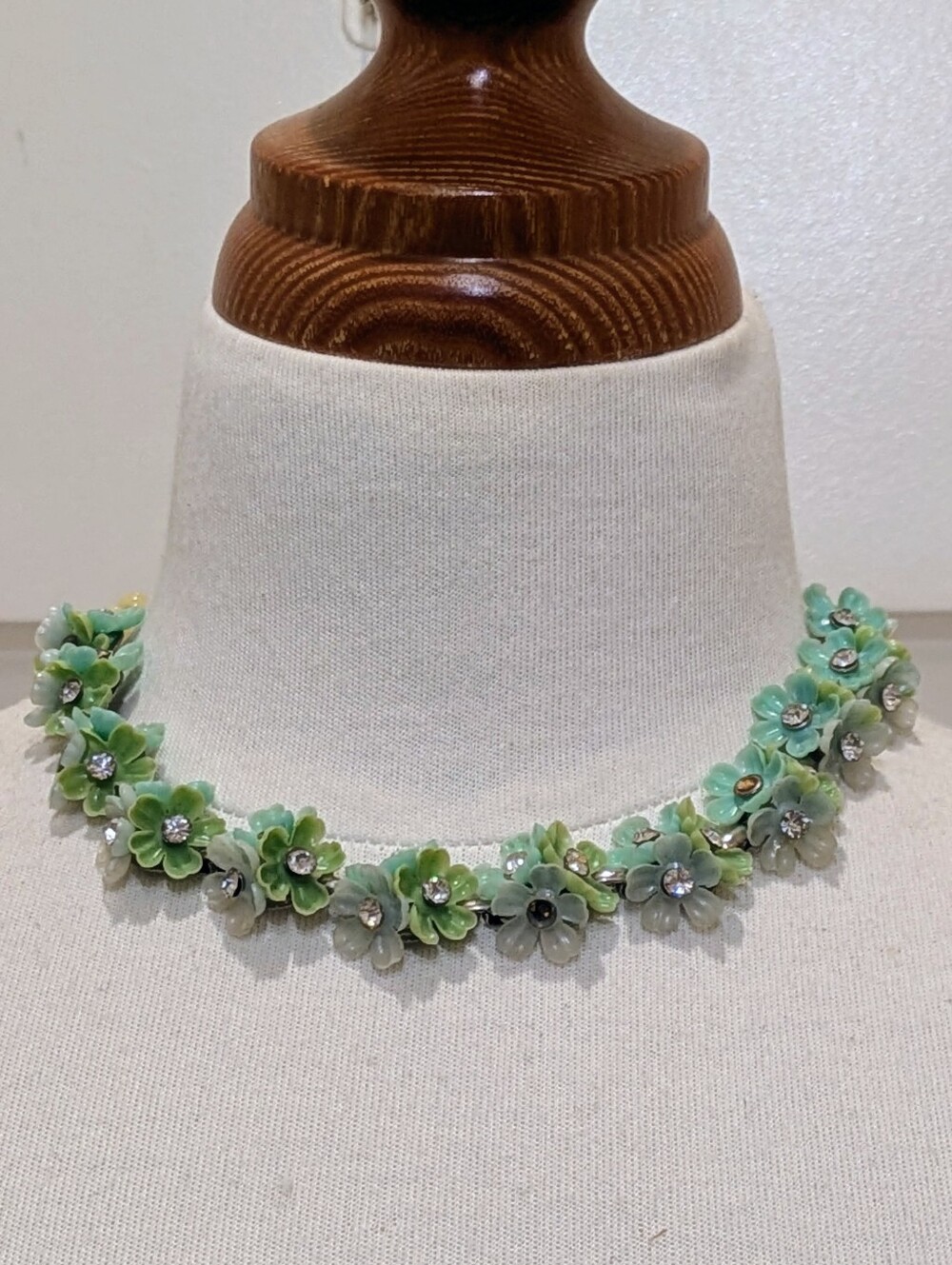 50s 11.5"-16.5" Vintage Pale Green and Blue Floral Necklace with Rhinestones